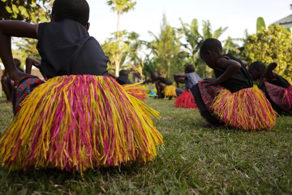 Mwamba Kelele Lodge Fort Portal Zewnętrze zdjęcie